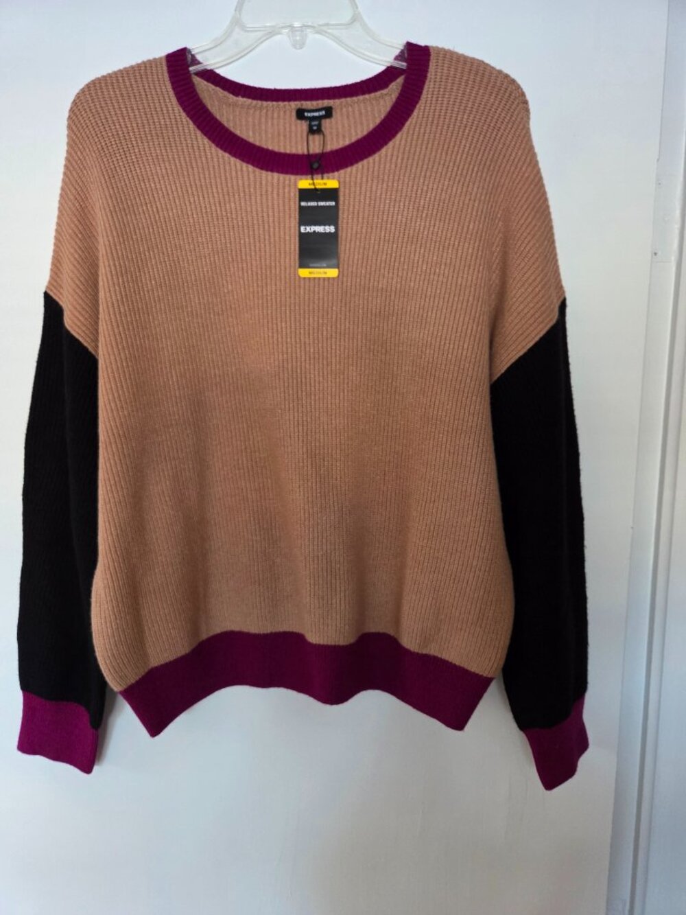 Express Women's M Relaxed Drop Shoulder Boxy Sweater Beige Streetwear Cottage